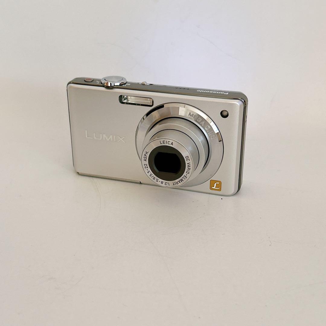 Panasonic LUMIX DMC-F56 コンデジ