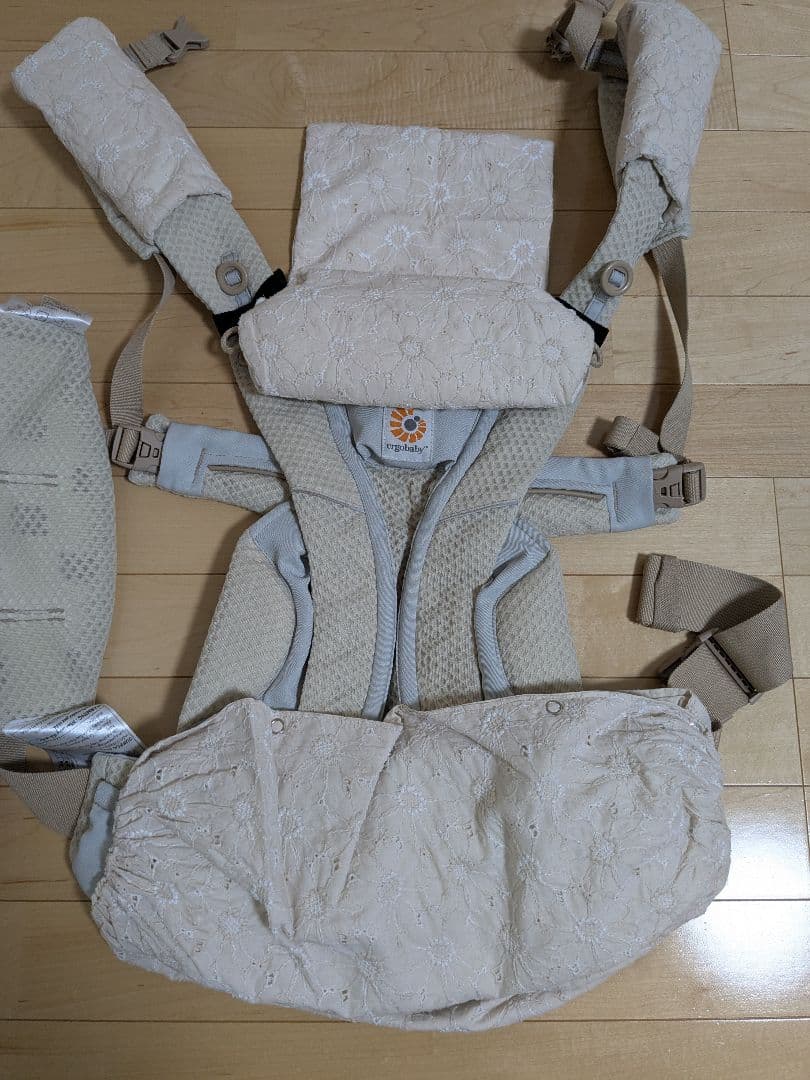 【カバーセット付き】エルゴ　オムニブリーズ