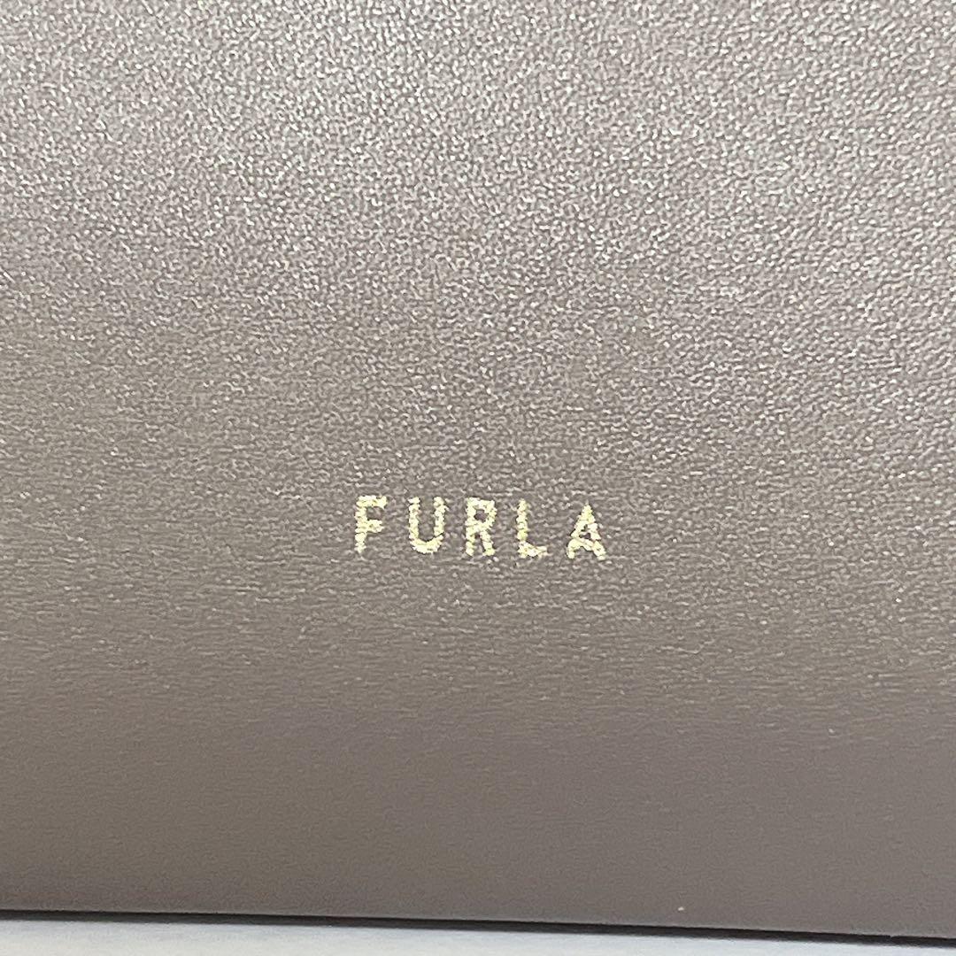未使用級✨フルラ　Meti ショルダーバッグ　ウォレットショルダー　現行ロゴ　灰