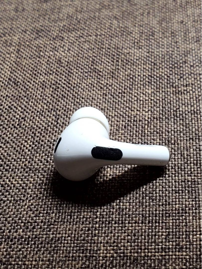右耳 Apple AirPods Pro 第2世代 正規品 片耳632