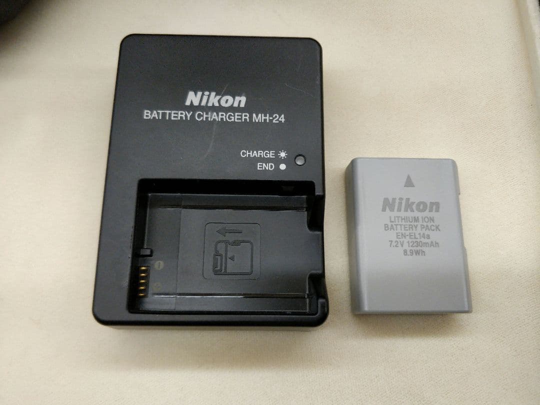 Nikon D5300　デジタル一眼レフカメラ　他レンズ