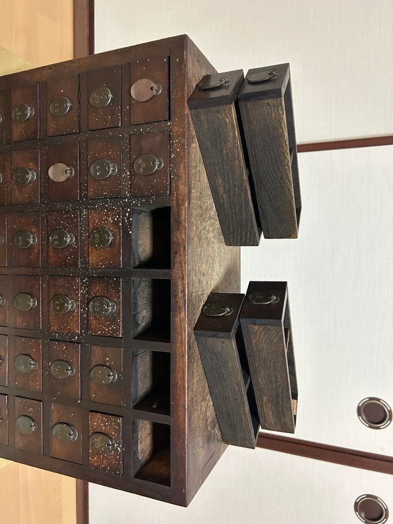 ち*み様 アンティーク　小引出し薬箪笥 昭和初期　木製小引き出し レア物