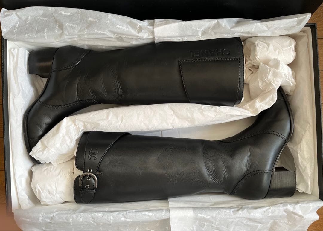 CHANEL シャネル バックルベルト カーフスキン ブラック ハイブーツ 38