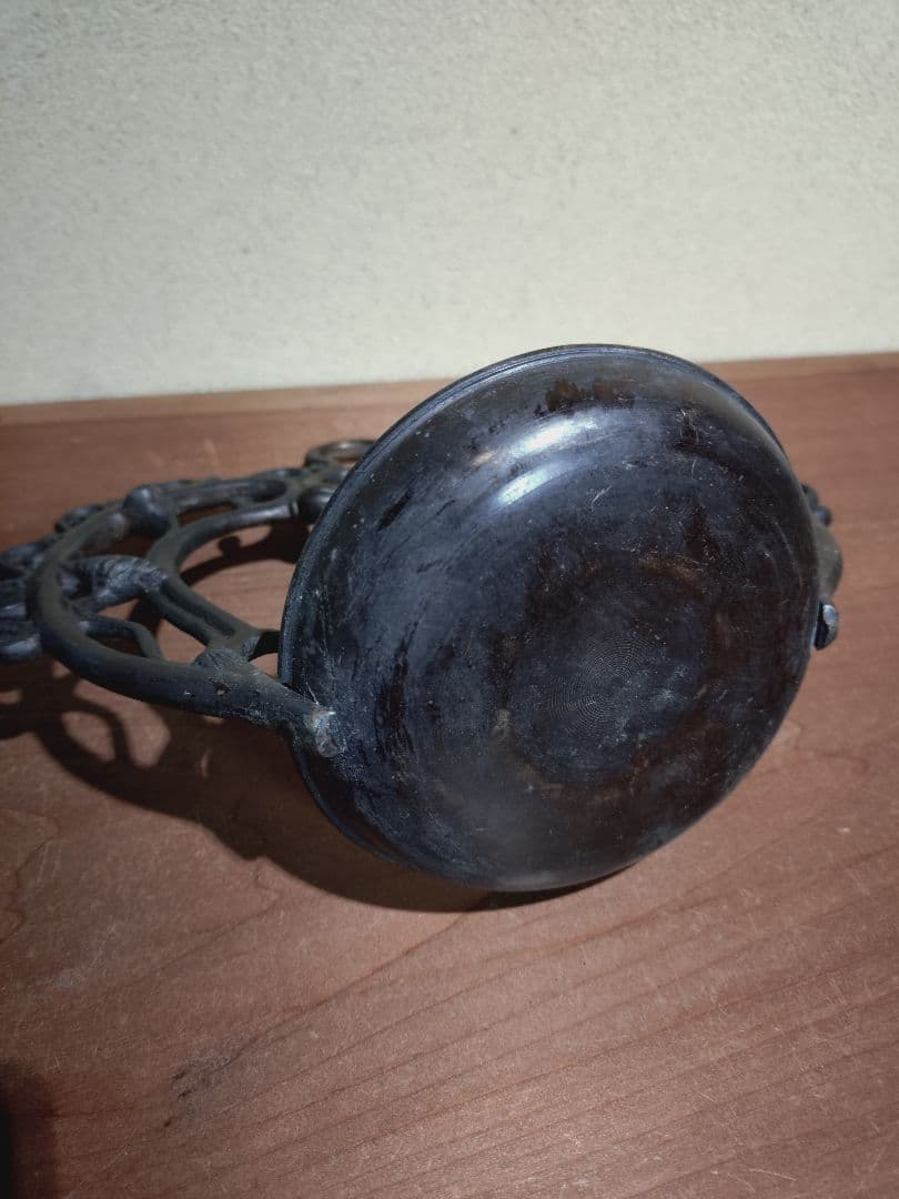 銅製 吊るし 蓮弁紋 灯火器一対 花器 花入れ 古道具 古民具 行燈 行火 灯明