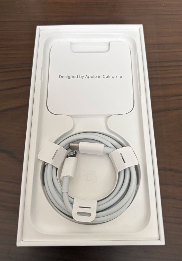 iPhone SE (第3世代) 64GB 本体