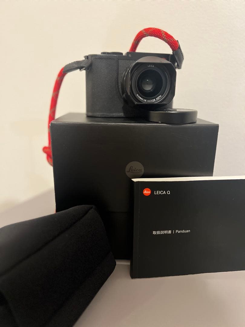 Leica Q コンパクトデジタルカメラ