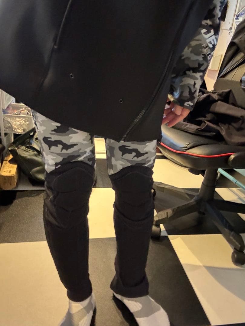 ジェットスキー　ジェットパイロットウェットスーツ上下