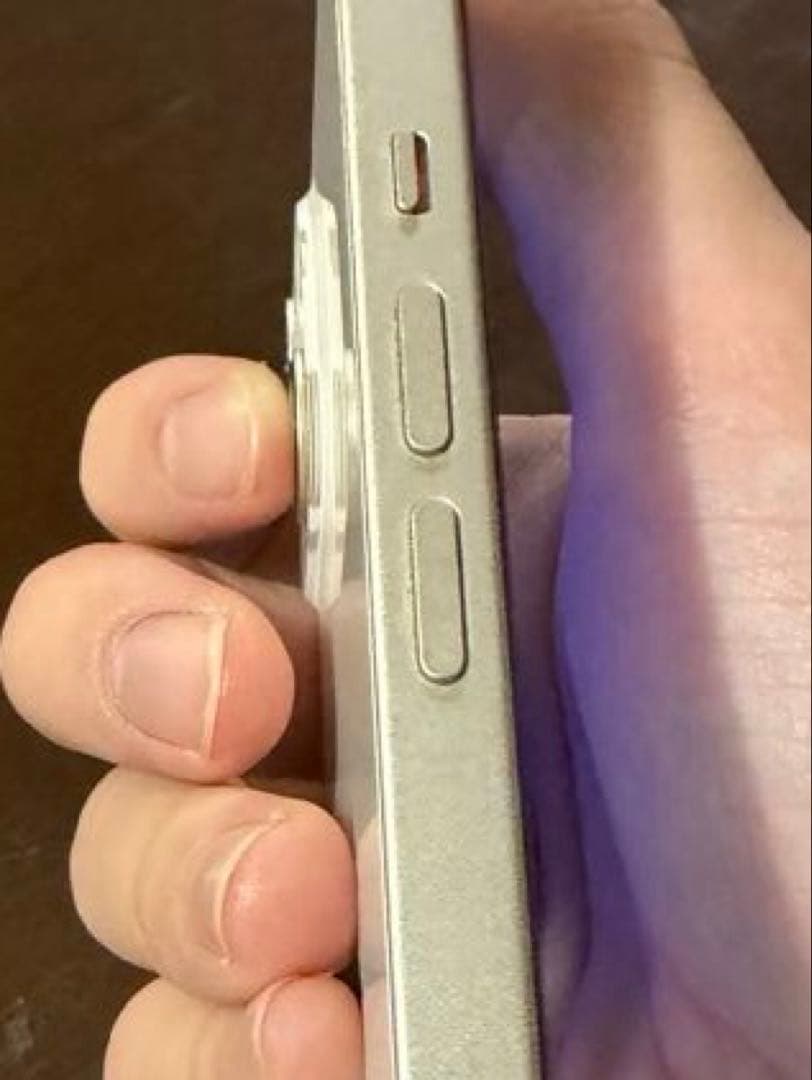 美品！iPhone13 128GB SIMフリー スターライト iPhone本体