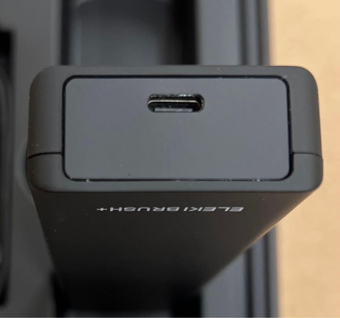 Brighte エレクトロブラシ LED機能付 　ローション&シートマスク３箱有