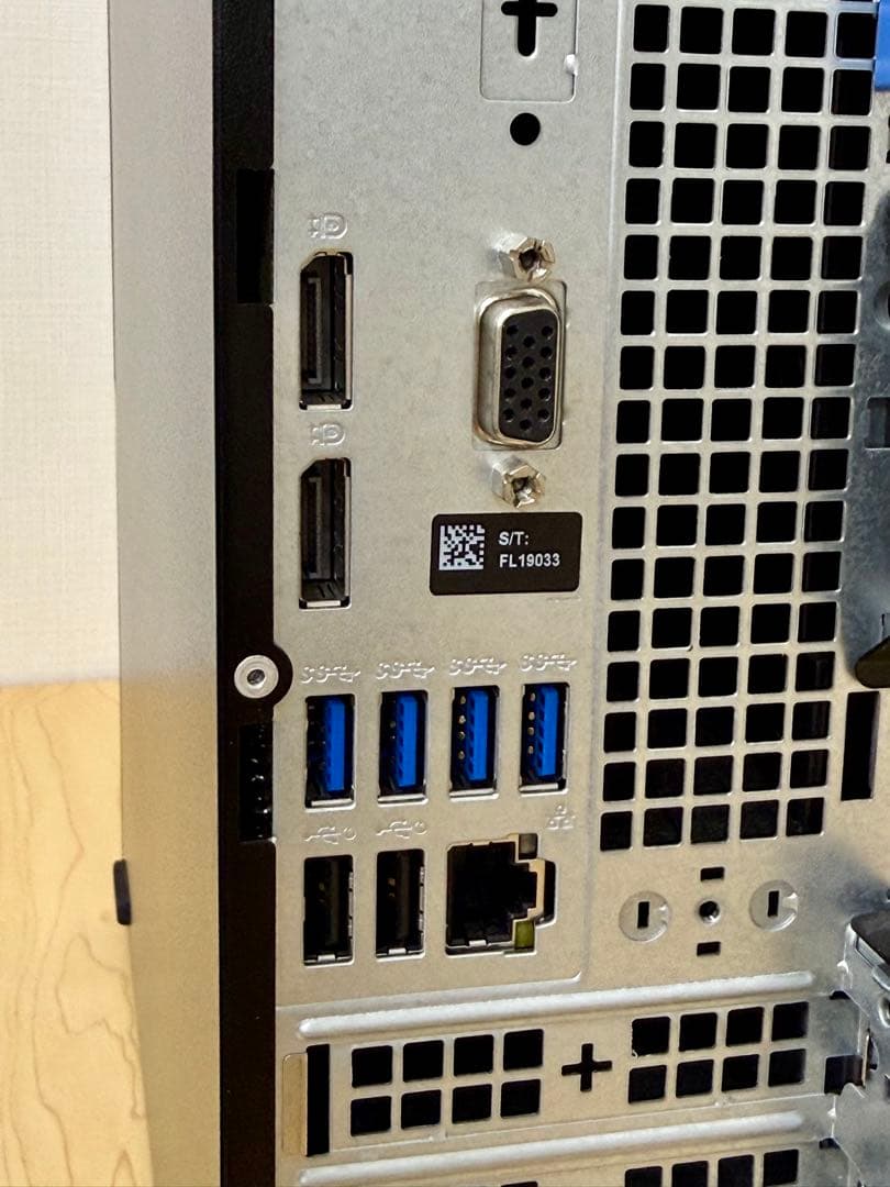 Dell OptiPlex 5070 SFF ／32GB／無線LAN／