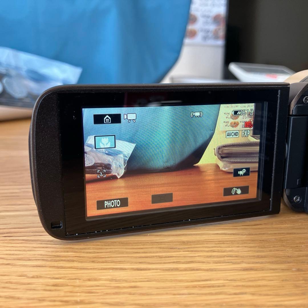 ハンディビデオカメラ CANON iVIS HF R62