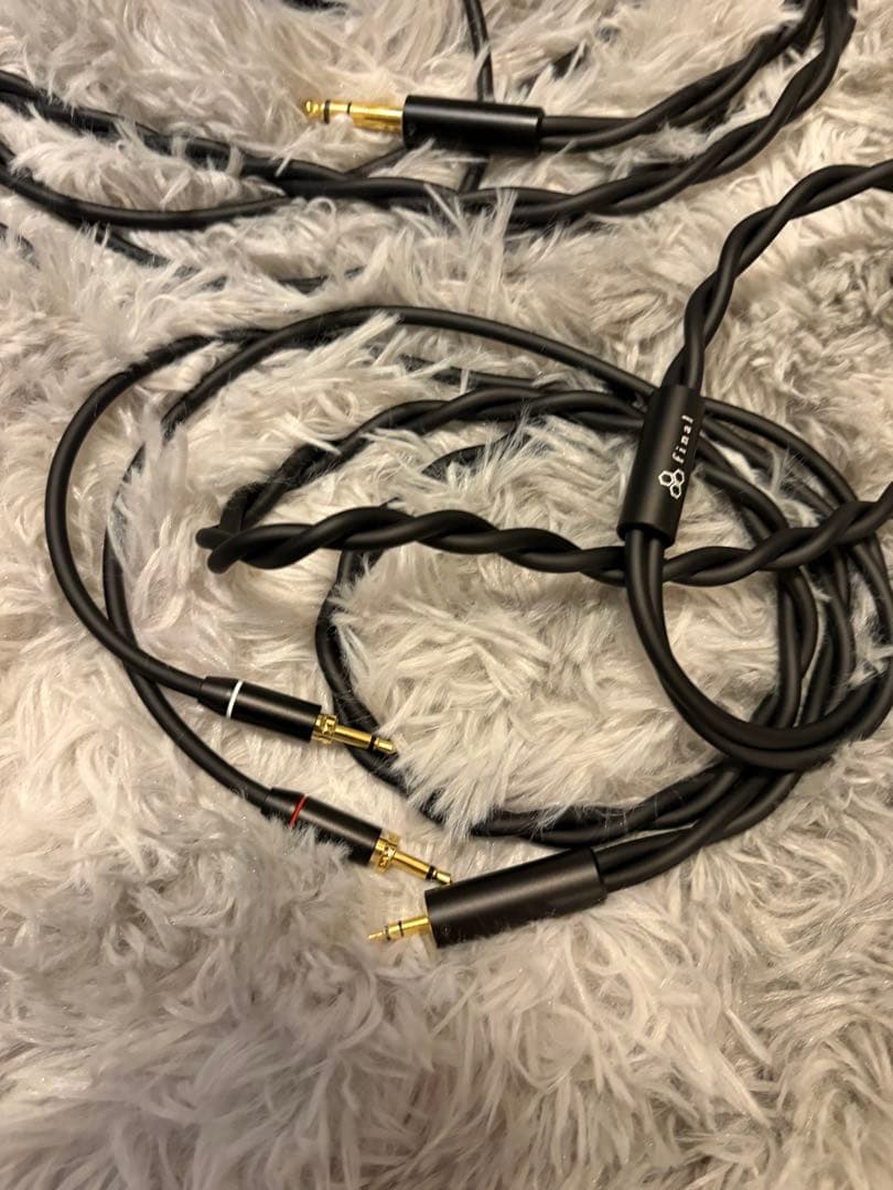 final D8000 平面磁界型ヘッドホン