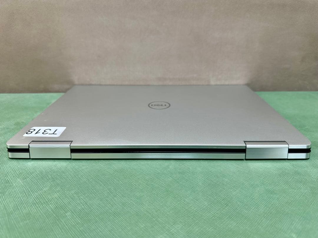 Windowsノート本体 DELL XPS 7390 2 in 1 i5 8GB 256GB |T318