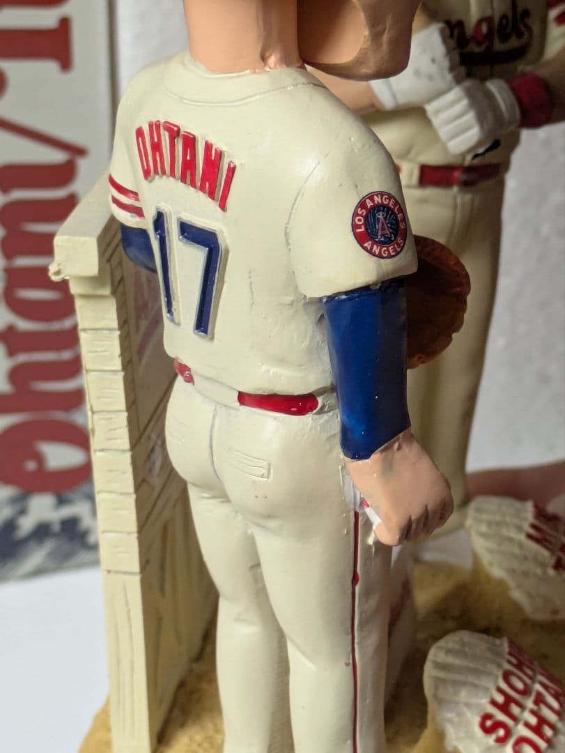 大谷翔平、 マイク・トラウト ダブルボブルヘッドフィギュア