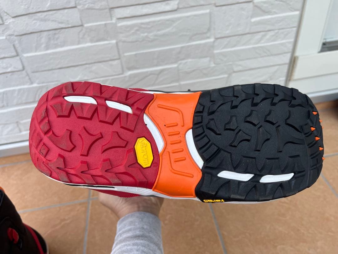 BURTON(バートン)/スノーボードブーツ 黒/赤/SEROW/27.5cm