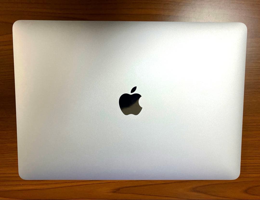 【美品】 MacBook Air Retina 2018 13インチ