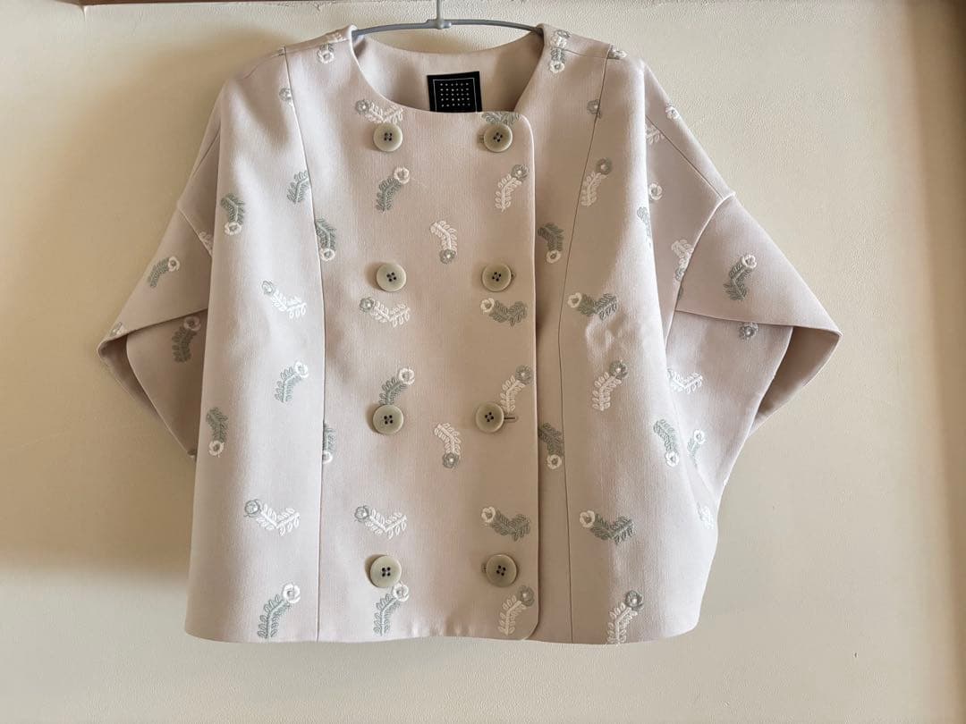 定価以下！ミナペルホネン　petal feather ジャケット