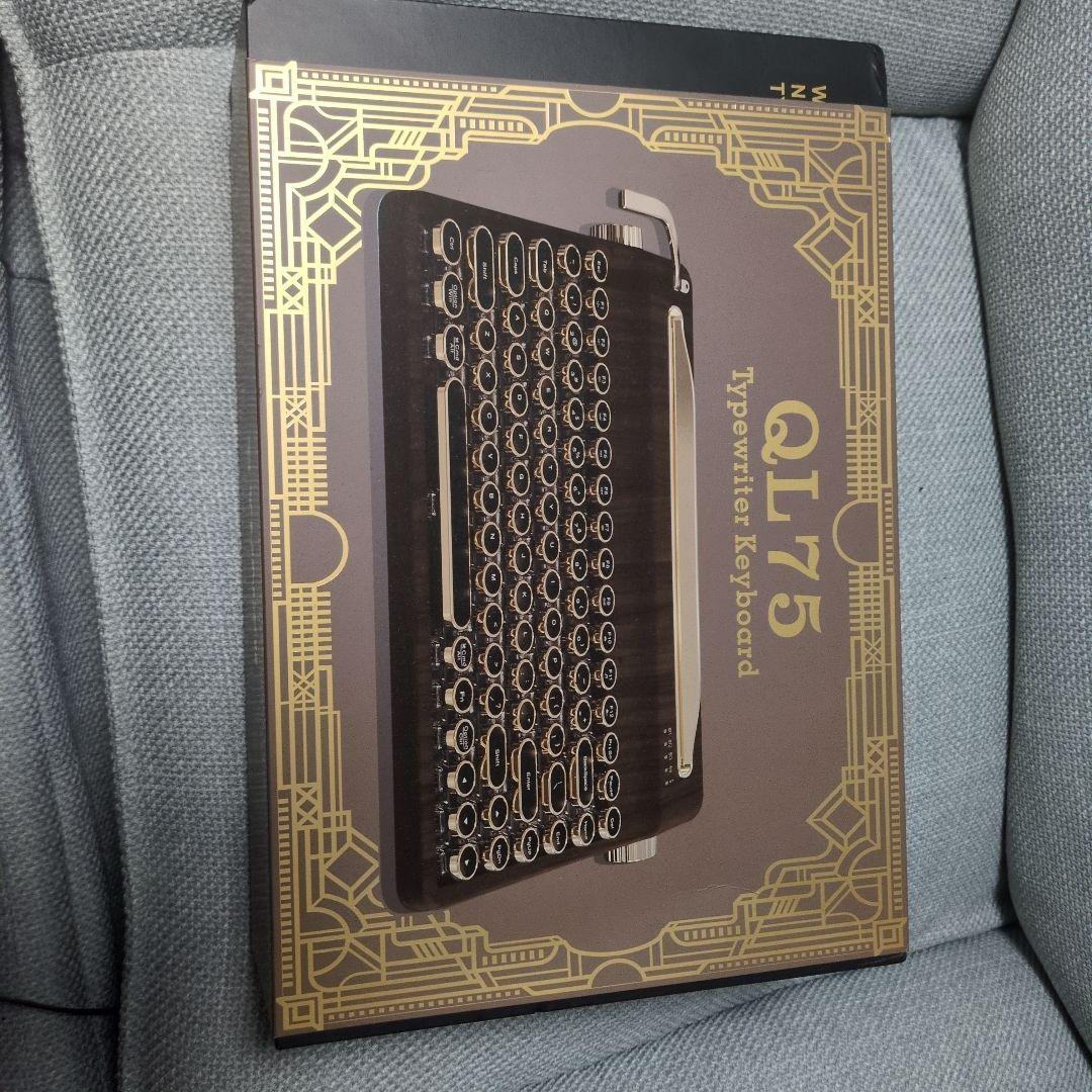 YUNZII ACG-003 メカニカルキーボード　 未使用品