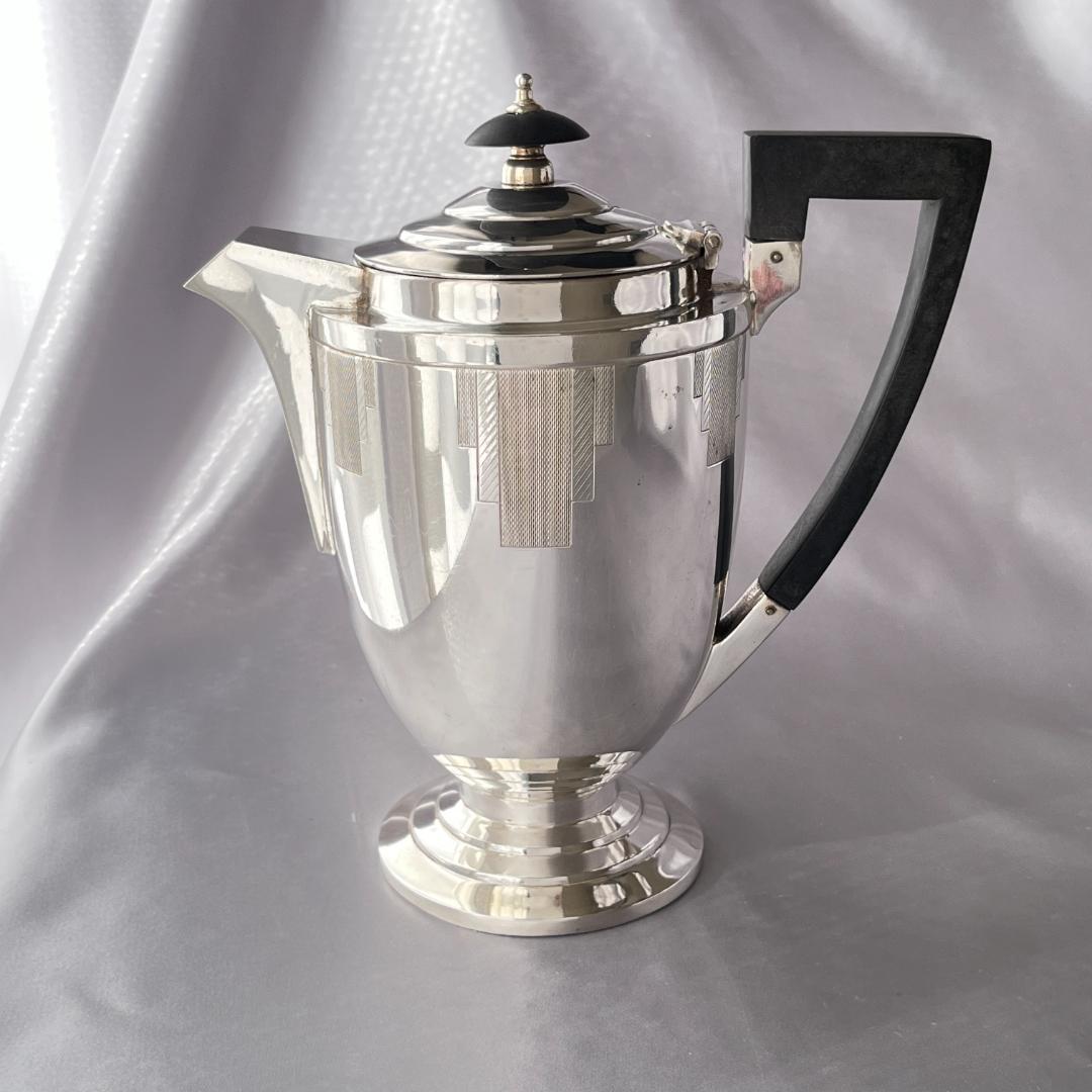 【Walker & Hall】 アールデコのティーサービス 4点