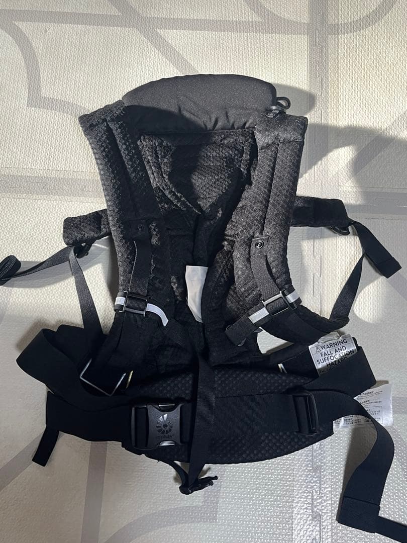 ergobaby エルゴ 抱っこ紐 ブラック 黒 OMNI Breeze