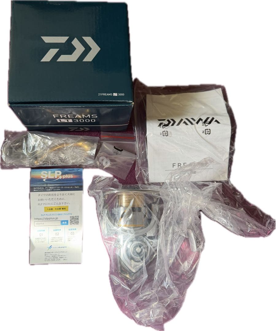DAIWA 21FREAMS LT3000 スピニングリール(新品・未使用)