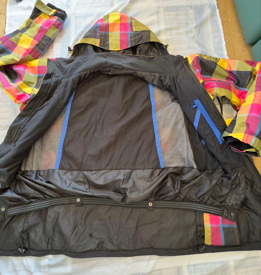 値下げ❗️スノーボードウェア フード付き マルチカラー