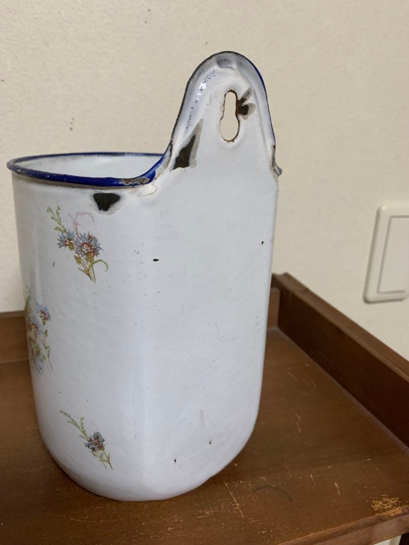 アンティーク　ホーロー　イリゲーター　水色花柄ジャグ　ピッチャー　ヴィンテージ