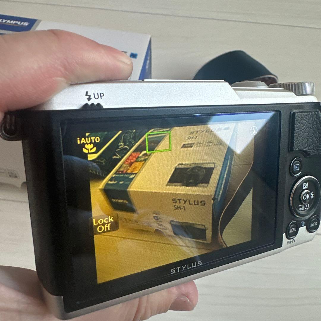 OLYMPUS STYLUS SH-1 コンパクトデジタルカメラ　美品