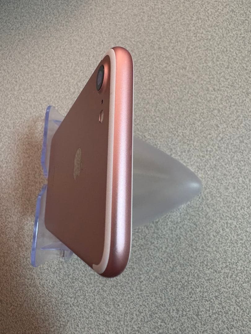 【美品】iPhone7ロ32GB81%レ128GB100%