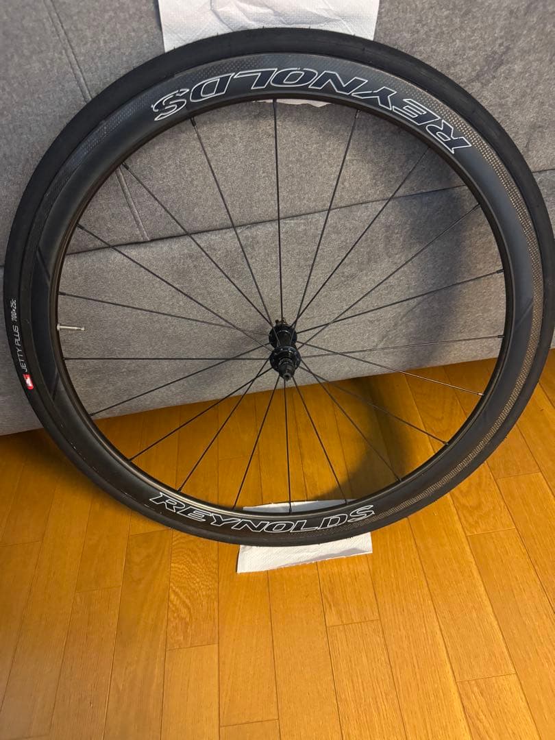 700cカーボンホイール