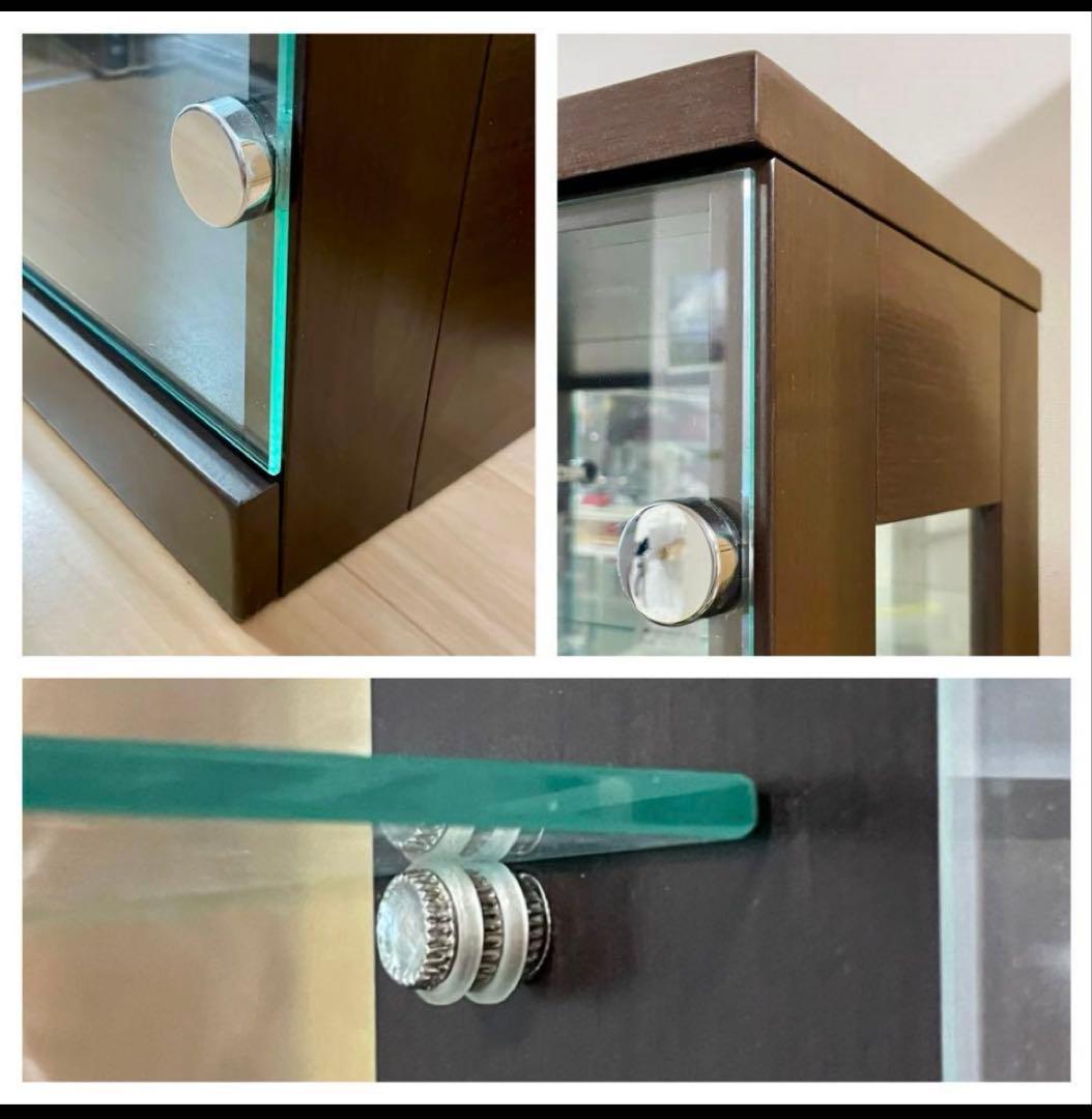 【コレクションボード】ニトリ　 10段　棚ガラス9枚