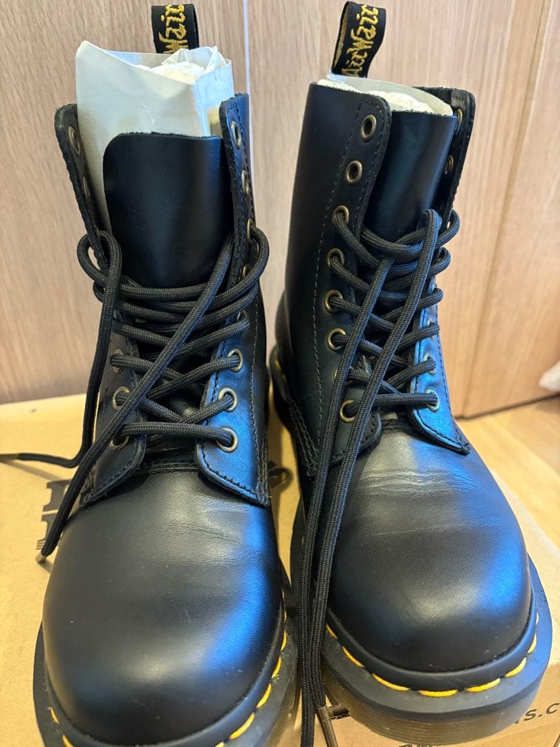 F*U様 【極美品】Dr. Martens 1460 8ホールブーツ UK4 2