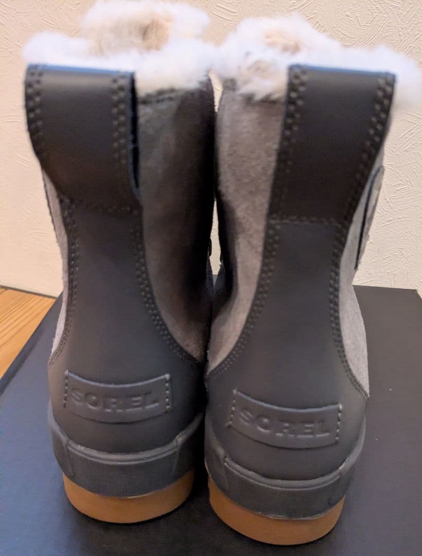 ソレル 防水 ムートンブーツ 極暖 天然皮革 防水 透湿 新品 22000円