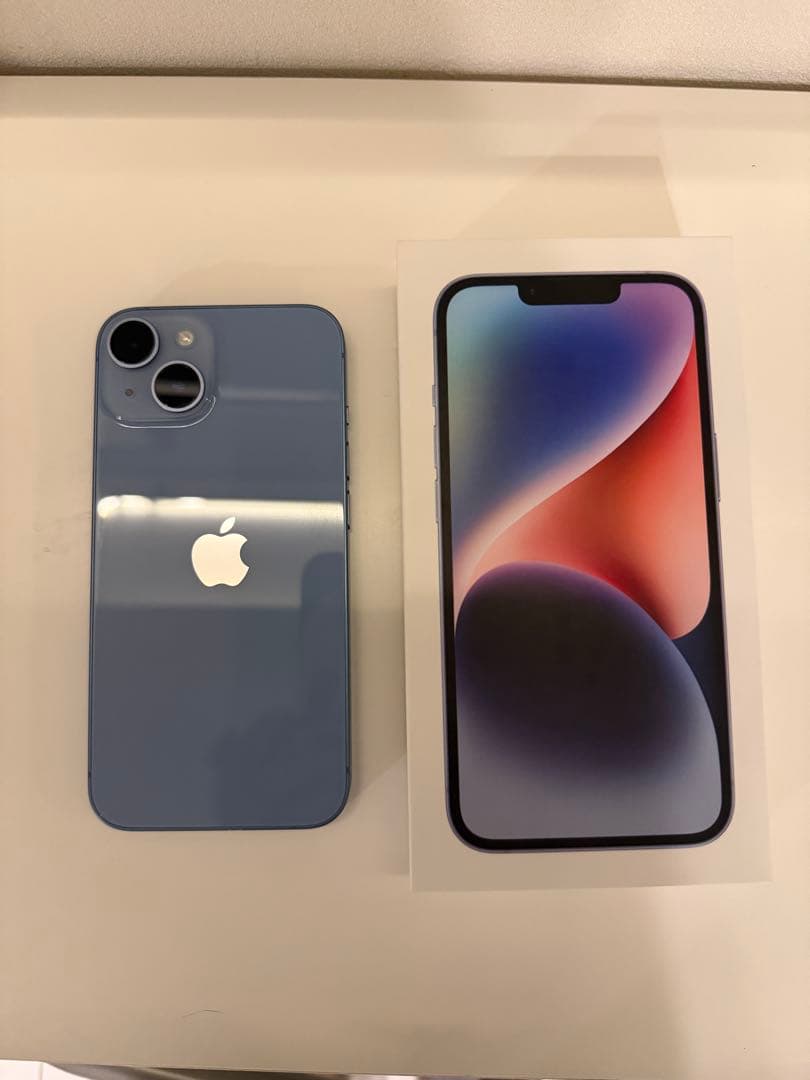 即発送 / iPhone14 512GB SIMフリー/箱+未使用ケーブル付き