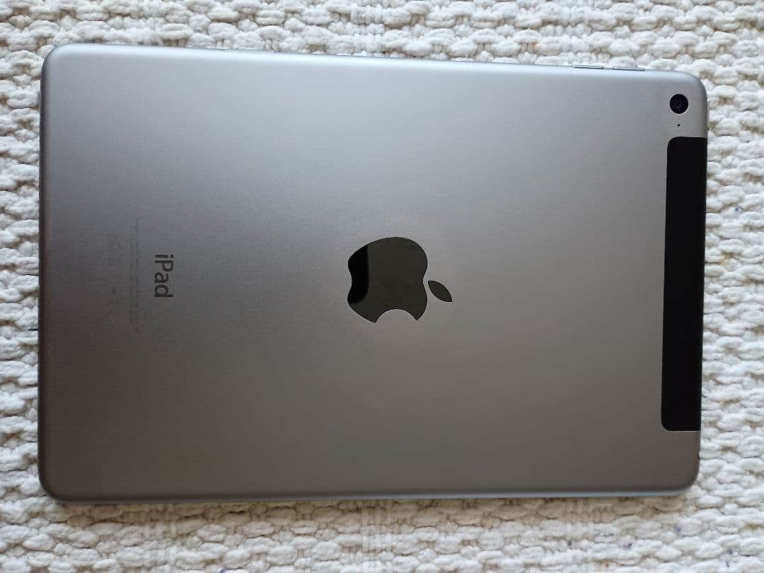 美品 iPad mini 4 128GB スペースグレイ