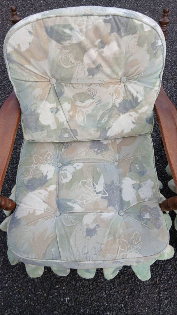 地域限定配送無料　北欧風　キツツキ　飛騨家具　１人掛けソファー