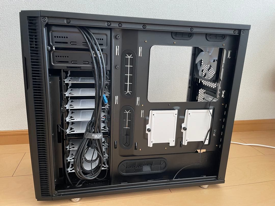 Fractal Design Define R5 Window パソコンケース