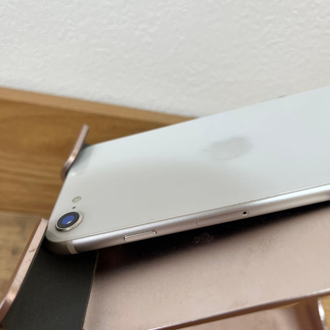 バッテリー新品100%！iPhoneSE3 3世代64G SIMフリー