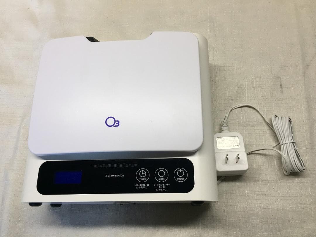 AOZ2000 小型業務用オゾン発生器 オゾン除菌消臭器 約50畳有効