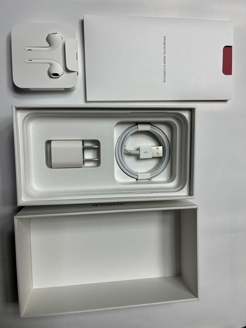 Apple iPhone XR レッド 128GB、本体付属品付き