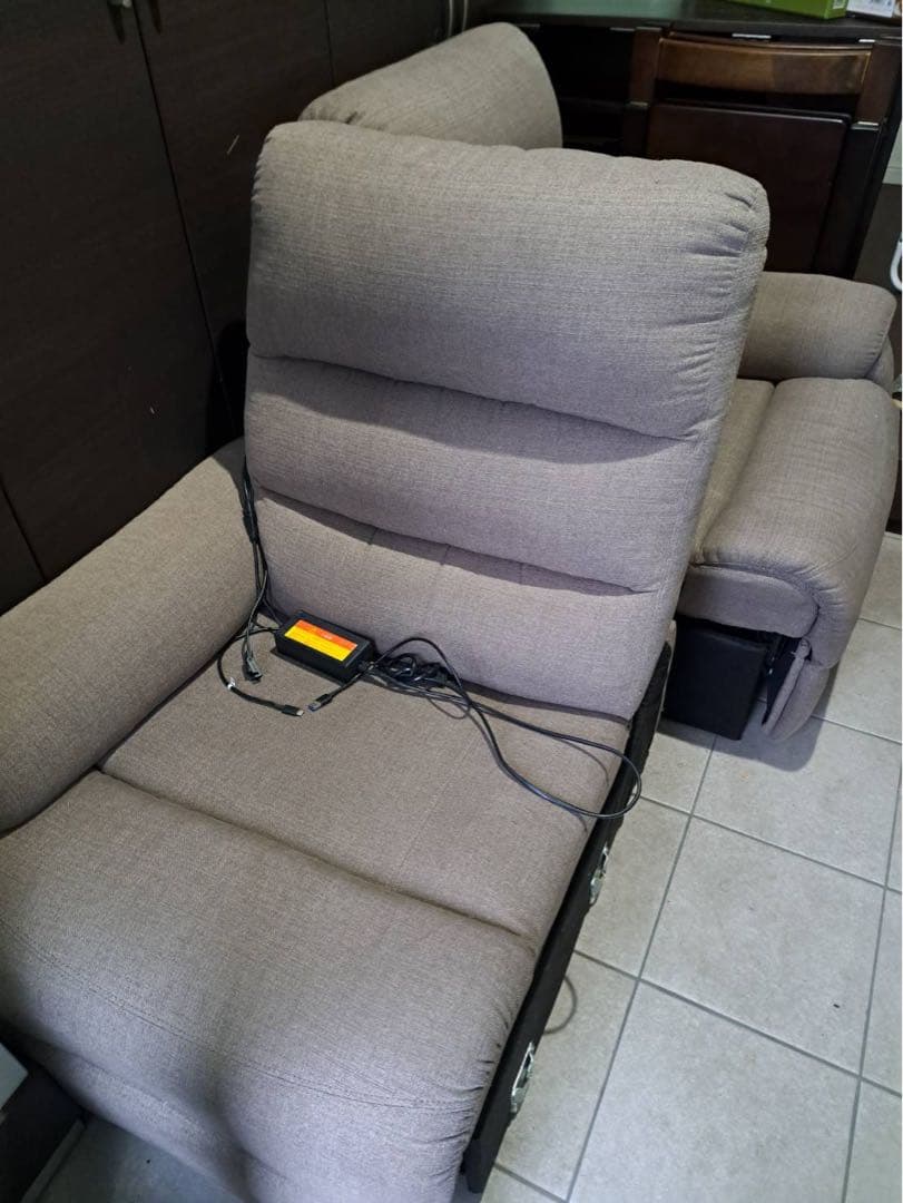 電動 2人掛けソファ リクライニング