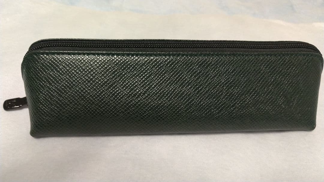 ★テリー★　ルイヴィトン　タイガ　ペンケース