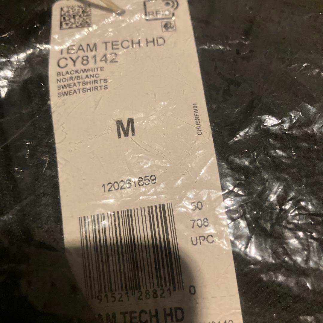 アディダスオリジナルス　撥水パーカー