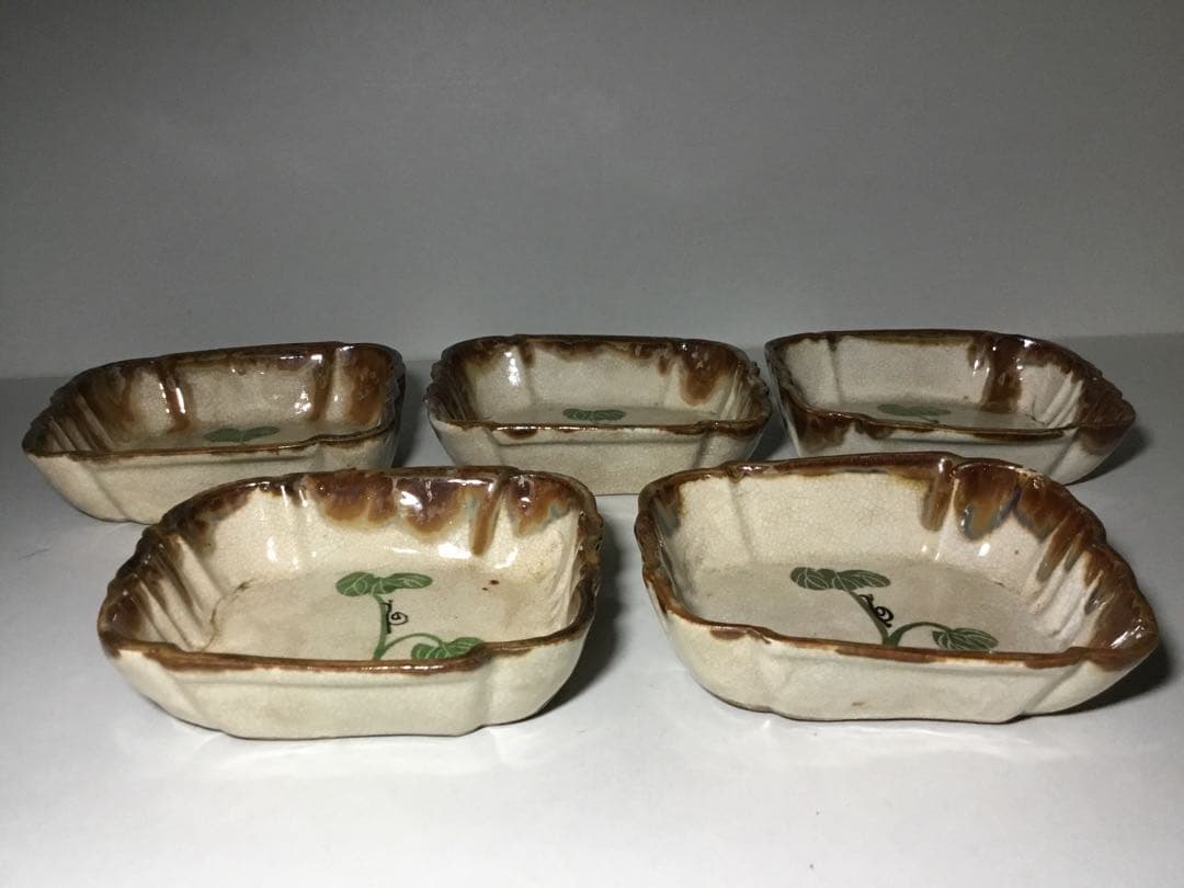織部焼？◆角皿 ５個◆でんでん虫 カタツムリ 長皿 深皿 和食器 菓子皿