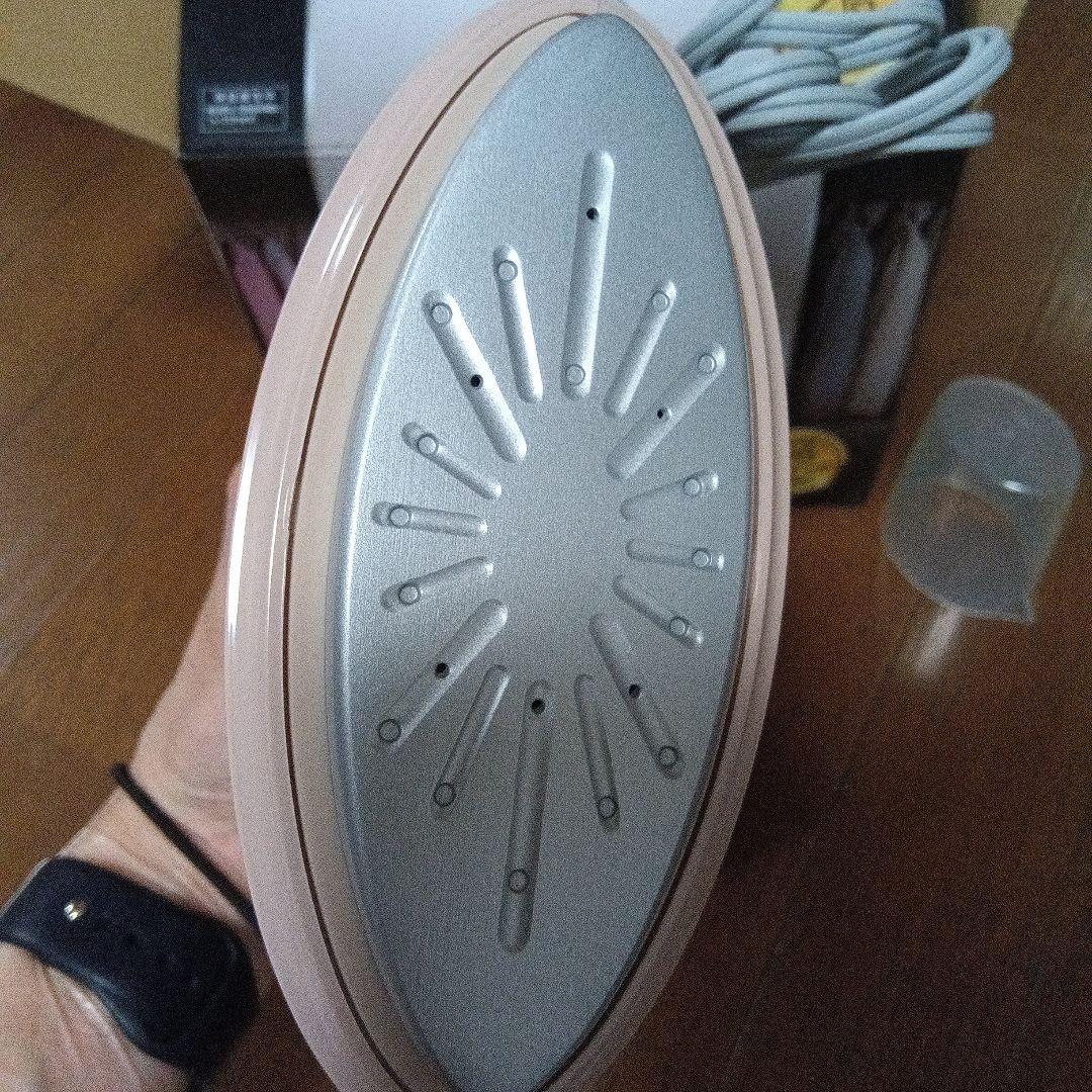 Panasonic スチームアイロン NI-CFS760 衣類スチーマー