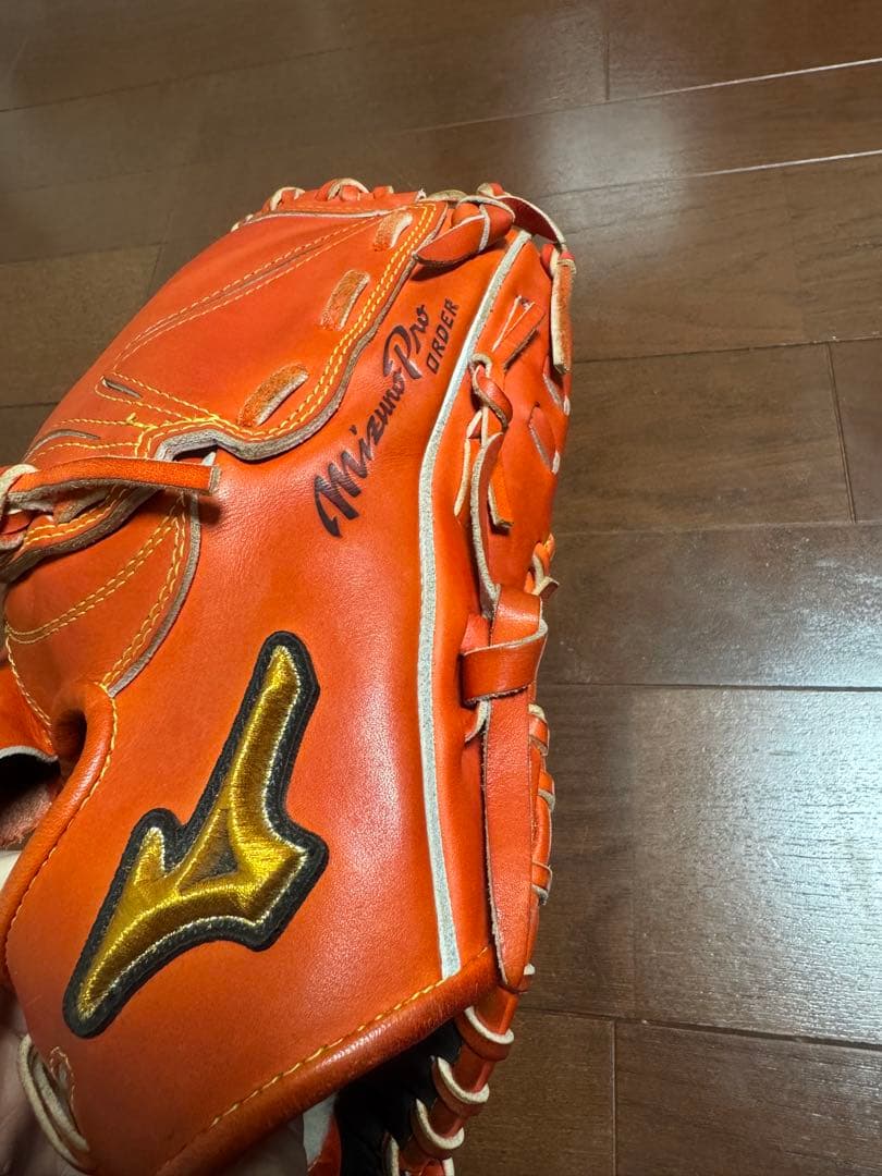 硬式投手用グローブ ミズノプロ