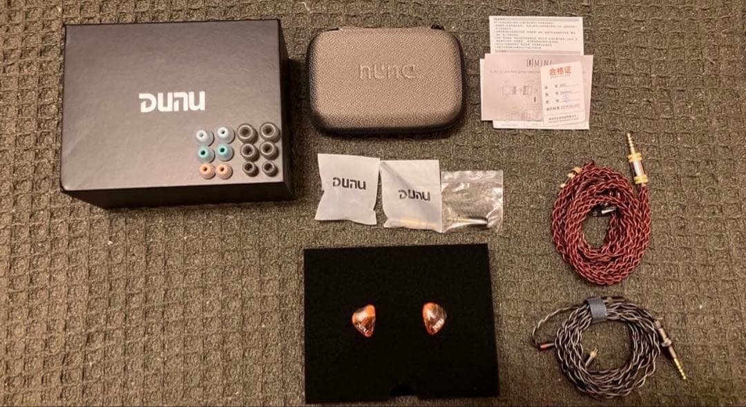 イヤホン DUNU DaVinci NiceHCK Huglaura