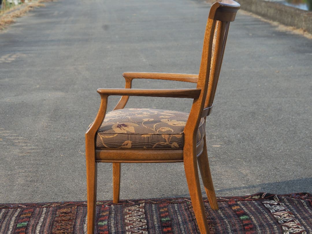 “karimoku”Domaniダイニングチェア