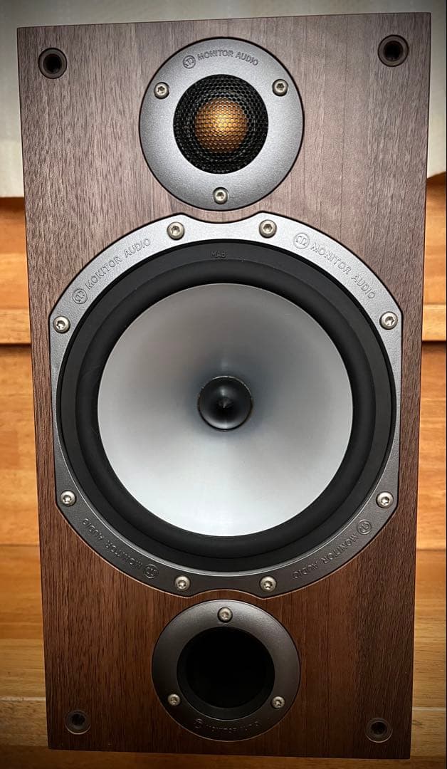 スピーカー・ウーファー MONITOR AUDIO Bronze BR2