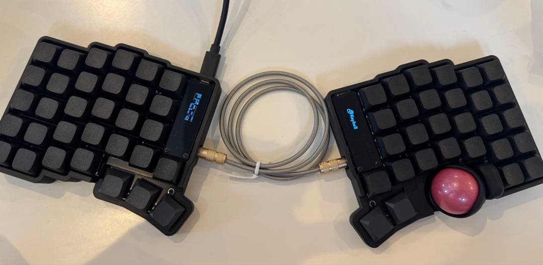 【新品】keyball61 黒仕様　組立済　keychron動作保証　付属品あり